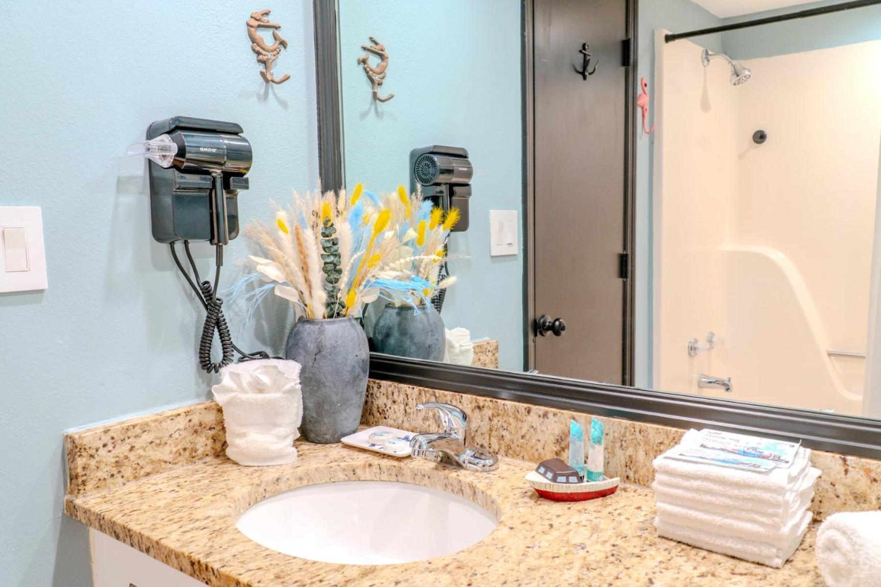 Beautiful Ocean Front Double Queen Suite - Sea Mist Resort 20905 - Perfect For 2-4 Guests! Myrtle Beach Exterior foto